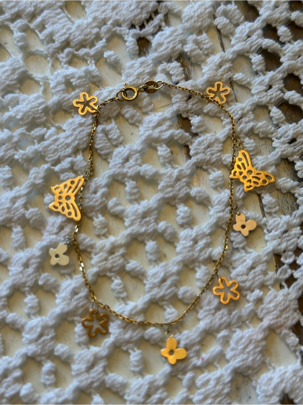 18k solid Gold Butterfly & Floral Charm Bracelet